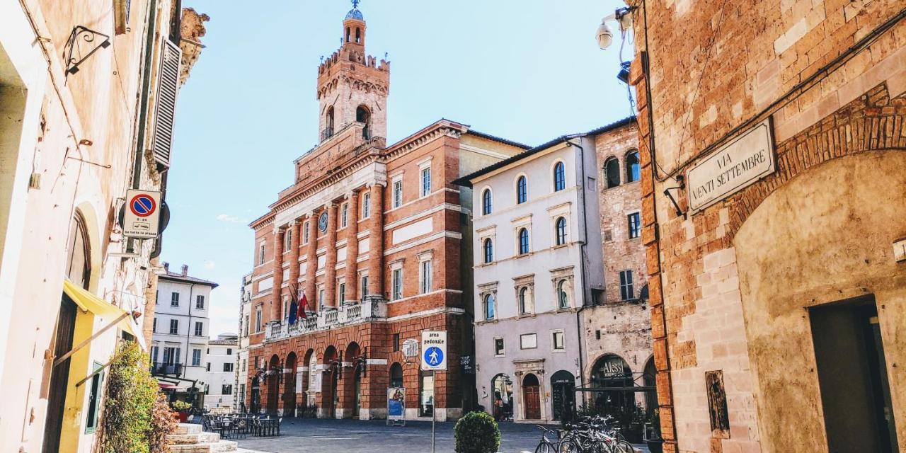 フォリーニョNonna Tina In Centro Cittaアパートメント エクステリア 写真